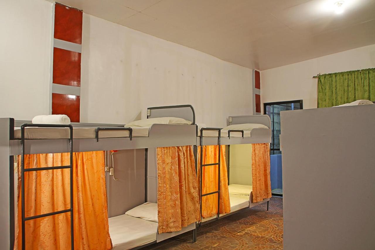 Mario'S Travellers Inn Корон Екстер'єр фото