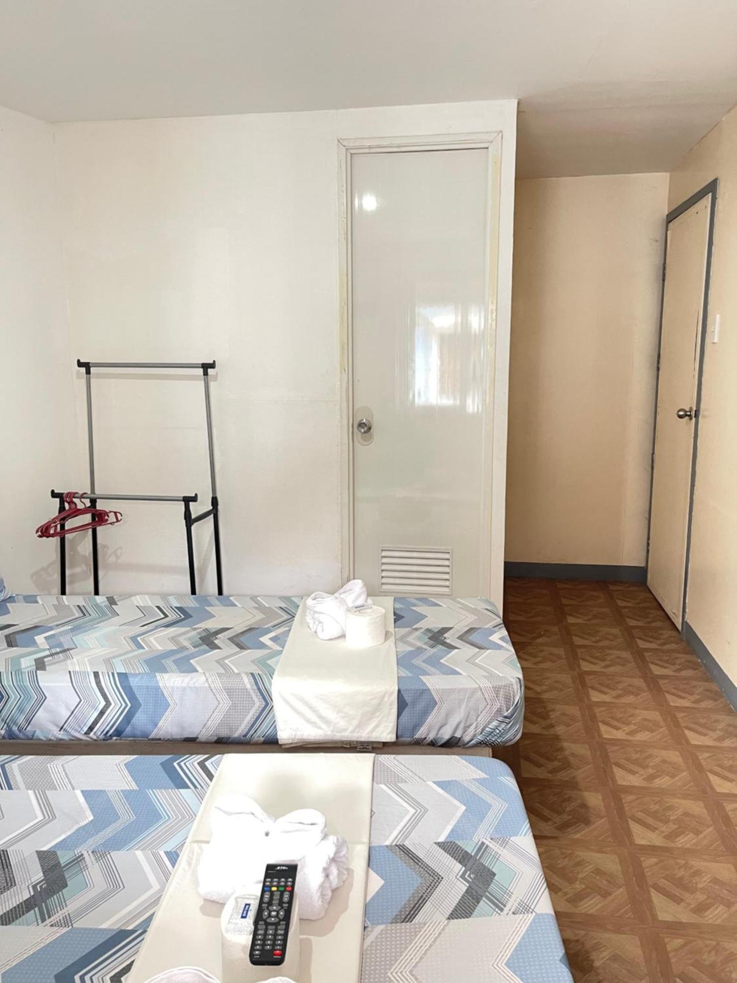 Mario'S Travellers Inn Корон Екстер'єр фото