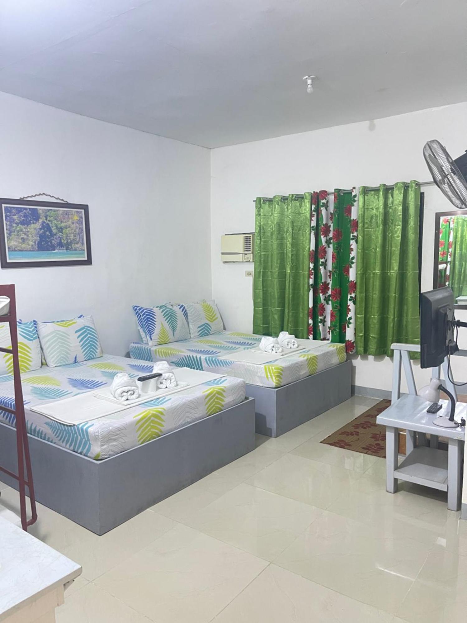 Mario'S Travellers Inn Корон Екстер'єр фото